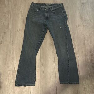 wrangler originals size 33 30 and had a relaxed fit
